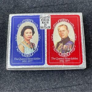Vintage Queen Elizabeth II Silver Jubilee 1977 Waddington's Fine Playing‎ Cards